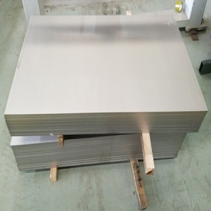  鈦板能否使用普通的清潔劑進(jìn)行清潔？